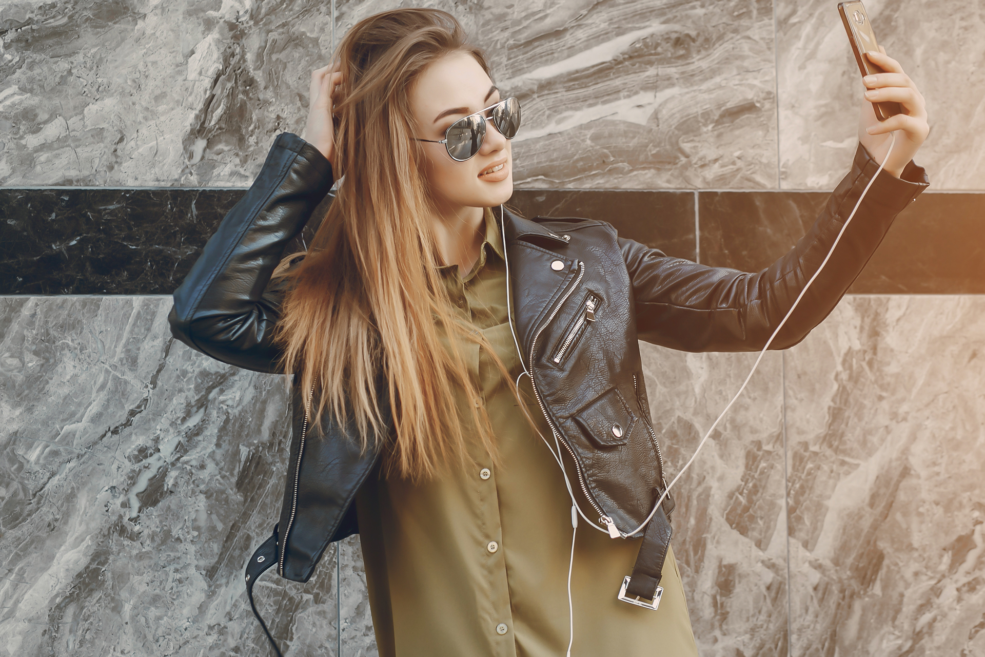 Ditch the Denim! 5 Dress Alternatives That Will Turn Heads